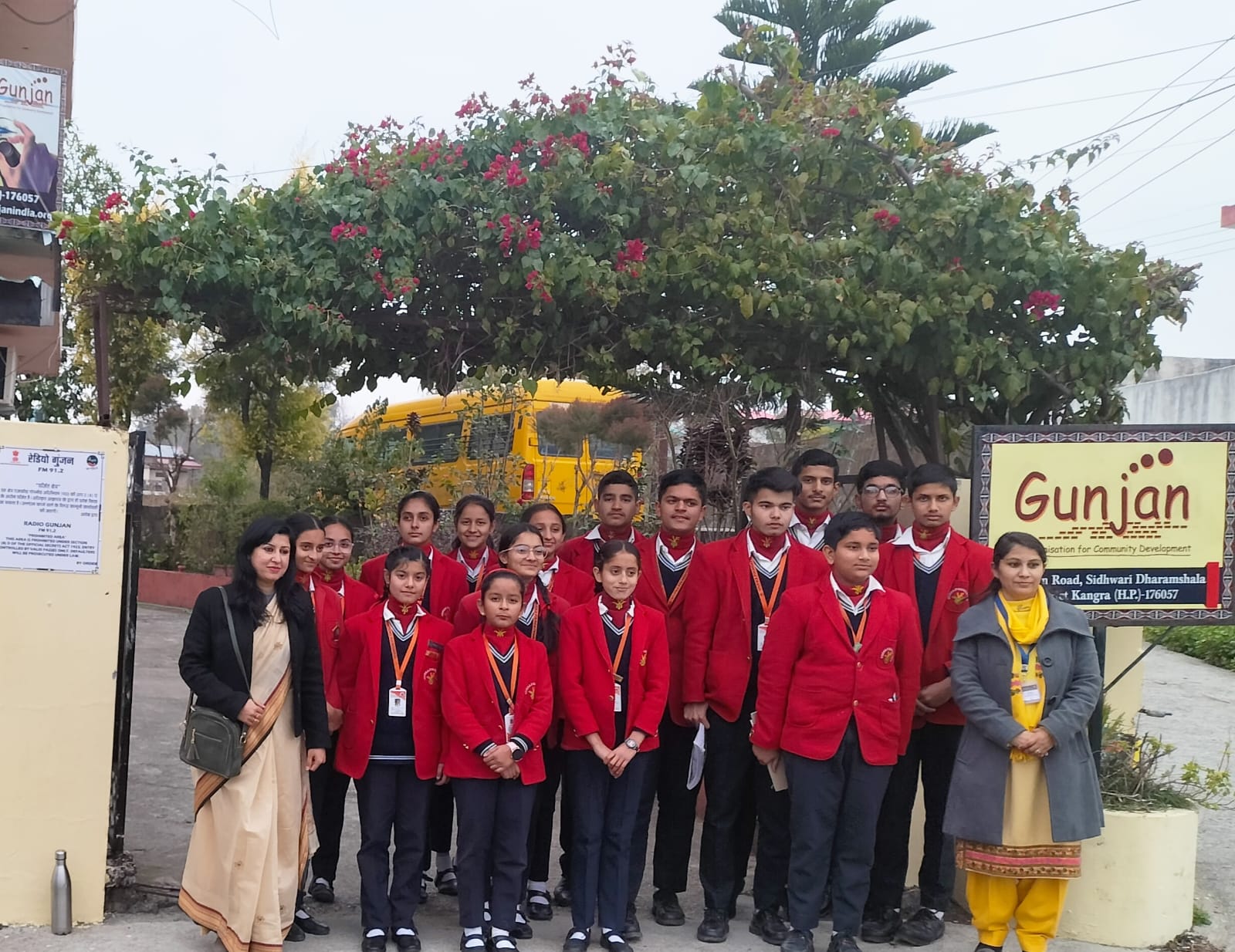 Students visit to Gunjan Organisation